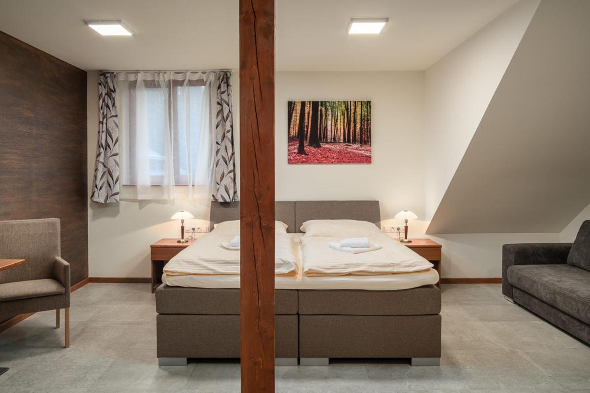 Wellness Hotel Ondrášův dvůr Bila  Eksteriør bilde