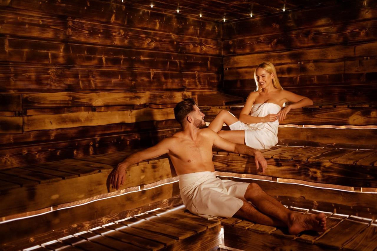 Wellness Hotel Ondrášův dvůr Bila  Eksteriør bilde