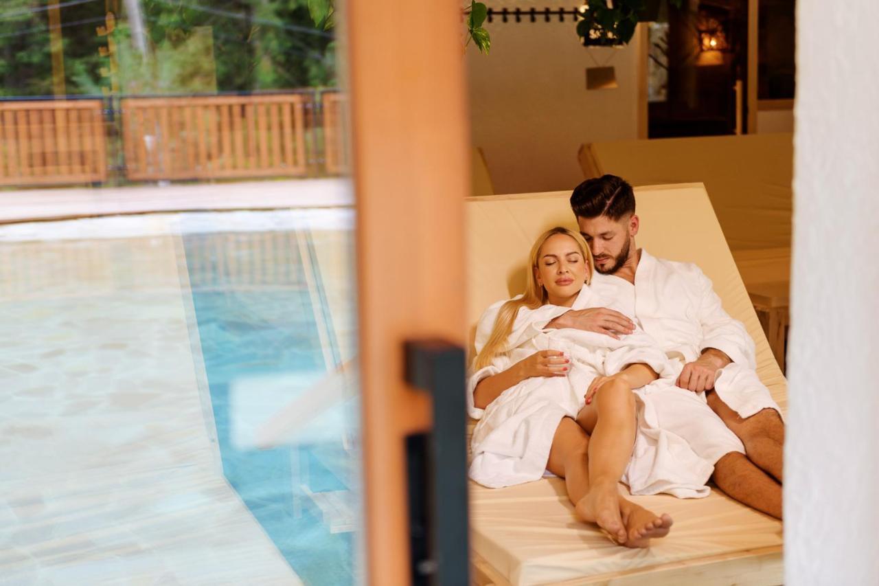 Wellness Hotel Ondrášův dvůr Bila  Eksteriør bilde